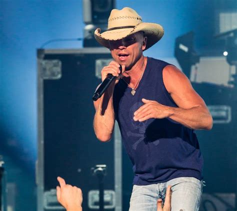 Kenny Chesney Returns to The Joint at Hard Rock Hotel