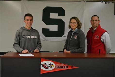 Kent City runner Will Wilson signs letter of intent to run at Michigan …