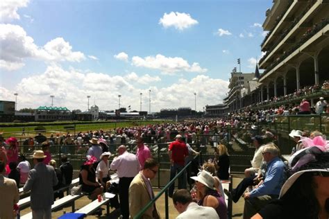 Kentucky Derby Tickets – Section: 224 – 225 Row: Covered