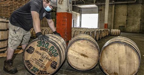 Kentucky House passes tax-relief bill for bourbon industry