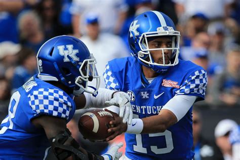 Kentucky Wildcats Football unveils Week 1 depth chart and roster A