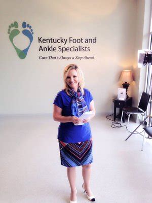 Kentucky foot. Kentucky Foot & Ankle Specialists. 427 US 31W Bypass. Bowling Green, KY 42101. Phone: (270) 796-6160; Board Certification. American Board of Foot and Ankle Surgery. Education. Temple University, Philadelphia, PA. Residency. Loyola Stritch School of Medicine. icn_find_a_doc Find a Provider. With more than 400 physicians in 50-plus … 