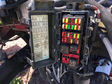 Kenworth t370 fuse panel location. The dryer thermal fuse on a Kenmore 80 Series dryer is located beneath the back panel. The fuse is situated near the bottom of the dryer on the blower housing. The thermal fuse is a small white piece attached to the panel with a mounting sc... 