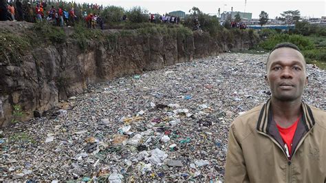 Kenya'da bir seri katil, 42 kadını öldürdüğünü itiraf etti: Çöplükte. 