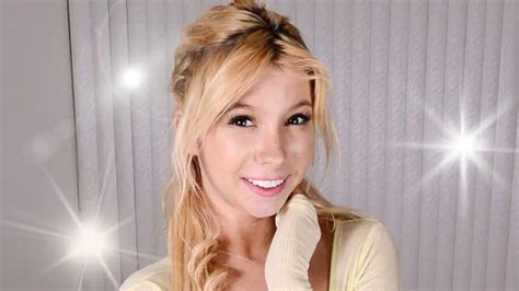 Kenzie Reeves junger Arsch wird ZERSTÖRT