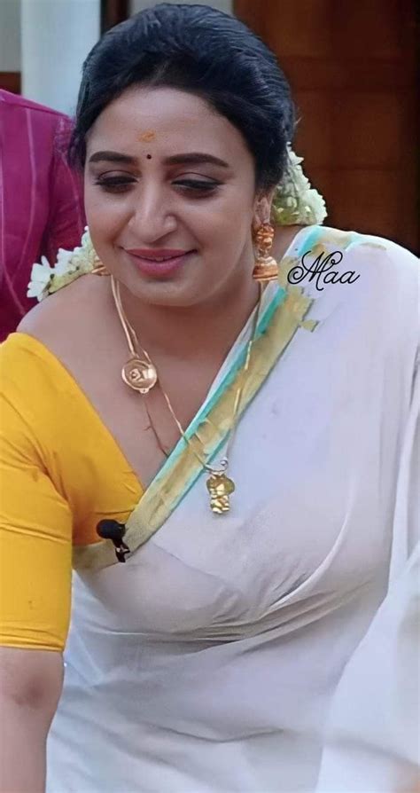 Kerala aunties super sexy picture. .  ...
