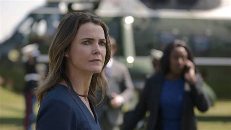 Keri Russell evolves from silky spy to sweaty ‘Diplomat’ on new Netflix series