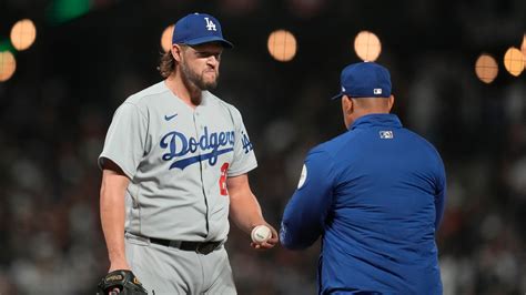 Kershaw loses for first time since May 21 as Giants beat Dodgers 2-1