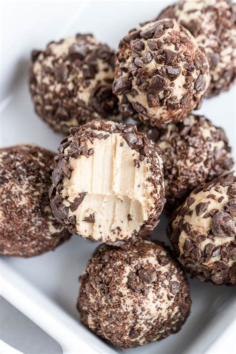 Keto Peanut Butter Cream Cheese Balls – Fat Bomb Recipe