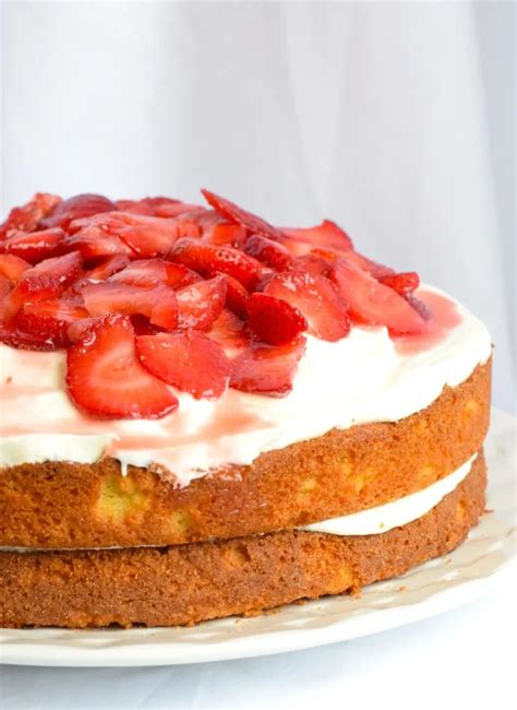 Keto Strawberry Shortcake - Mouthwatering Motivation