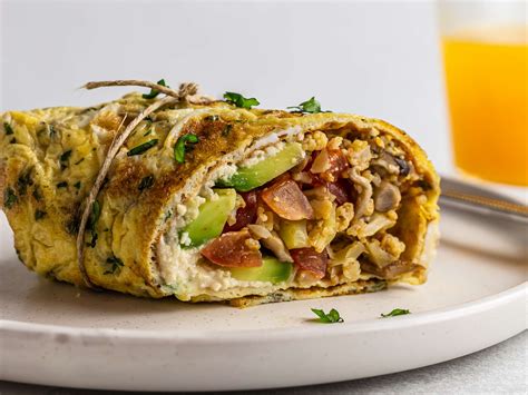 Keto burrito. Once the spaghetti squash has finished roasting, flip them cut-side up. Add desired amount of ground beef and sprinkle with cheese. Place the spaghetti squash back in the oven and bake for 7 to 10 minutes at 350 degrees, until cheese has melted. Add desired amount of salsa and tomato-avocado topping to the spaghetti squash burrito … 