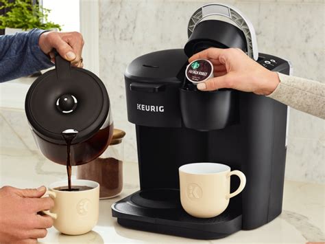 Keurig duo not brewing. 1. Brewing Options: Keurig Duo: The Keurig Duo is a versatile machine that can brew a single cup using K-Cup pods or a full carafe of coffee using ground beans. This dual functionality caters to ... 