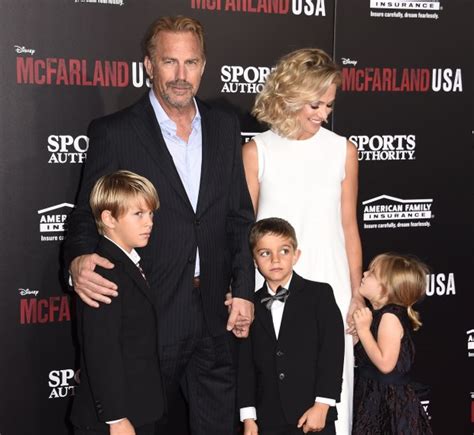 Kevin Costner’s wife is staying put in house for the kids: ‘He should be the one to leave’