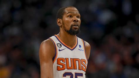 Kevin Durant out for Suns after ankle injury in pregame fall