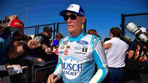 Kevin harvick. Things To Know About Kevin harvick. 