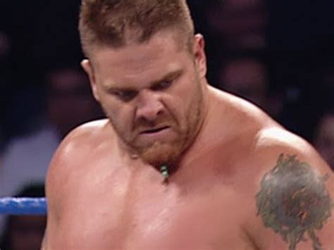 Kevin owens shirtless. Kevin Owens is an outspoken, Quebec-born brawler who bolts around the ring with equal parts intensity and bad intentions. Lauded by The Rock and possessing what WWE Hall of Famer “Stone Cold” Steve Austin … 