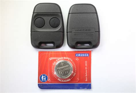 Key fob repair kit.  Try also to use the second command key on your keyboard (there are 2 ...