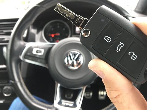 Key setting of vw car manual. - Manuale di assistenza e riparazione service and repair manual.