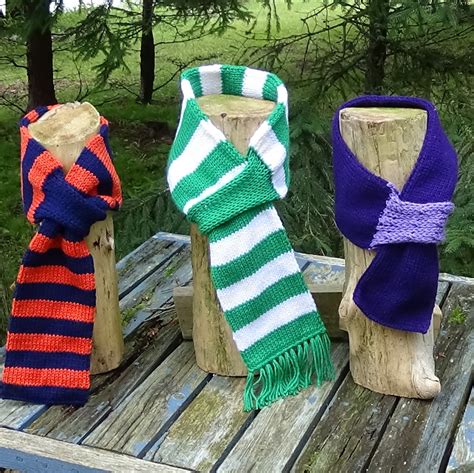 Keyhole Scarf pattern Twisted Yarns Machine Knitting With Variations