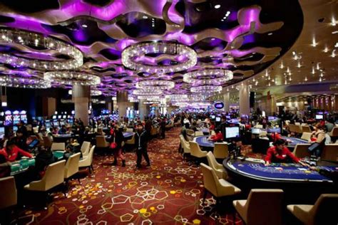 Khám phá Thế Giới Sống Động Của Sòng Bài Casino Campuchia