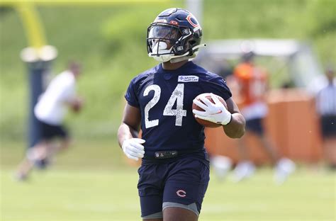 Khalil Herbert eyes RB1 job in a crowded Chicago Bears backfield picture: ‘We’ve got a really strong group’