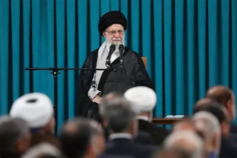 Khamenei keturunan siapa. .  <a href=https://nvoffice.ru:443/include/mainpage/c83uawvw/i...