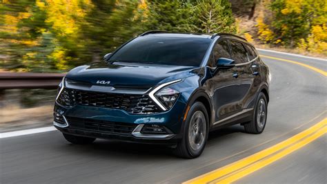 Kia sportage miles per gallon. View detailed gas mileage data for the 2024 Kia Sportage Hybrid. ... Miles per Year. Your Driving Habits. 55 % City. 45 % Highway Cost to Drive. $136/mo. Sportage Hybrid EX. vs. $226/mo. Avg ... 