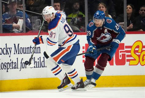 Kickin’ It with Kiz: Wouldn’t it be cool if NHL West is won in duel between Nathan MacKinnon and Connor McDavid?