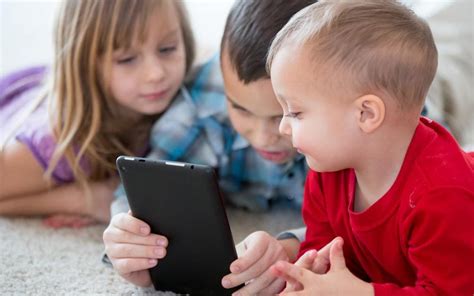 Kids and social media: Here are tips for concerned parents