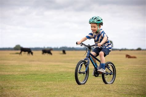 Kids bike buying guide Wiggle Guides