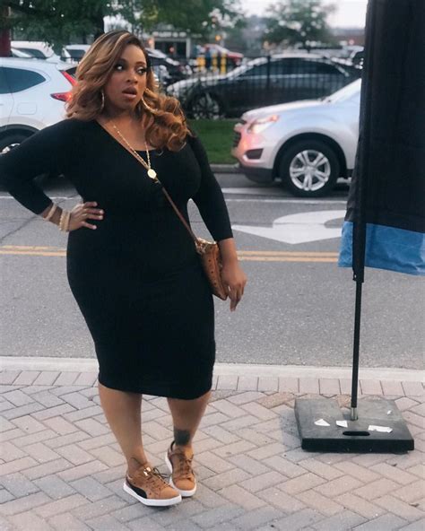 Kierra sheard instagram. Husband of gospel singer and entrepreneur Kierra Sheard. He is also successful on social media and his Instagram account has over 70,000 followers. Before Fame. He joined Instagram in December 2012. He became a member of the fraternities Theta Gamma and Omega Psi Phi in the class of 2013. Trivia 