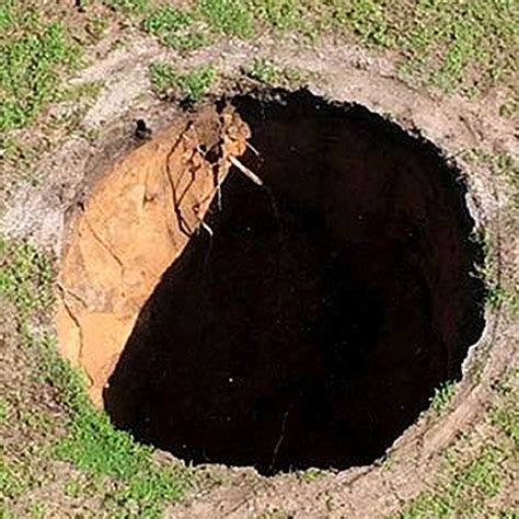 Killer sinkhole opens in Florida for the third time