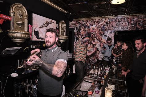 A new bar in downtown Phoenix has oepend up. Killer Whale Sex Club is the latest entry to the nightlife scene in the historic Roosevelt Row.... Killer whale sex club photos