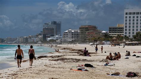 Killings in Mexican resort of Cancun tied to drug rivalries
