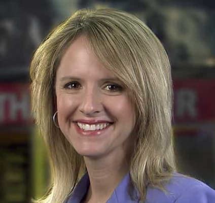 Elaina Athans Age. Elaina was born on April 27, 1983, in New Jersey, in the United States. ... Kim Deaner – Traffic reporter. Andrea Blanford – Anchor & Reporter.. 