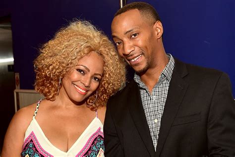 Kim fields and husband. Kim Fields‘ husband is Christopher Morgan, a 44-year-old Broadway performer. He is a father-of-two who has regularly attended press events hand-in-hand with his RHOA wife, such as the red carpet. 