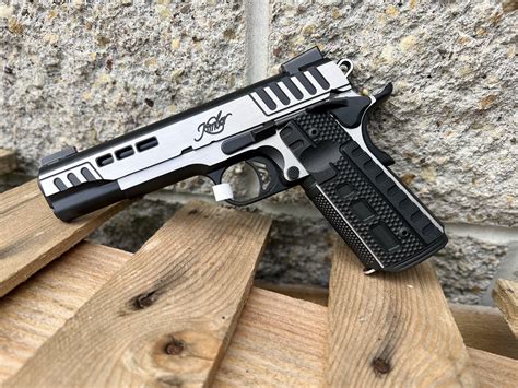 The Kimber 1911 is an accurate and reliable pistol. It can fire up to 7 rounds in a single magazine. In addition, the frame of the gun is made of stainless steel, which makes it sturdy and durable. The gun has a beavertail grip safety, extended thumb safety, and commander-style hammer.. 