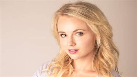 Kimberley crossman height. Things To Know About Kimberley crossman height. 