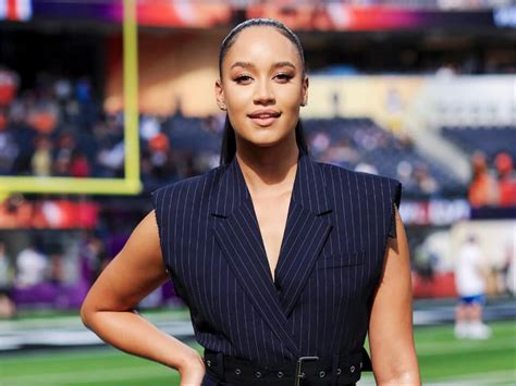 Kimi chex. Five years ago, Kimmi Chex graduated from the University of Iowa. Now, she's a co-host of the NFL's flagship show "NFL Total Access" at 27 years old. 