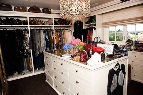 Kims closet. Things To Know About Kims closet. 