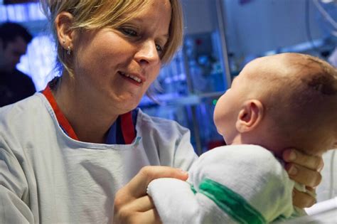 Kinästhetik bei Kindern - Bürgerhospital Frankfurt