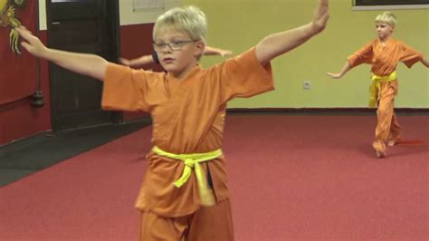 Kindertraining - Shaolin Tempel Steyr - YouTube