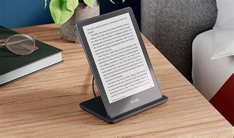 Kindle signature edition. Oct 26, 2021 · The regular Paperwhite costs $139.99, or $159.99 without lock screen ads, while the Signature Edition costs $189.99 (without ads, there’s no option to get a discount for viewing ads on the ... 