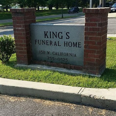 Location: King's Funeral Home (1511 W. California Avenue, Rust