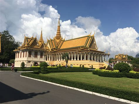 King Wilson Facebook Phnom Penh