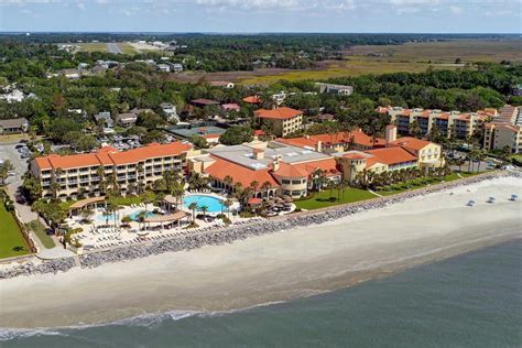 King and prince beach & golf resort. Book The King and Prince Beach & Golf Resort, Saint Simons Island on Tripadvisor: See 1,720 traveler reviews, 1,025 candid photos, and great deals for The King and Prince Beach & Golf Resort, ranked #7 of 12 hotels in Saint Simons Island and rated 4 of 5 at Tripadvisor. 