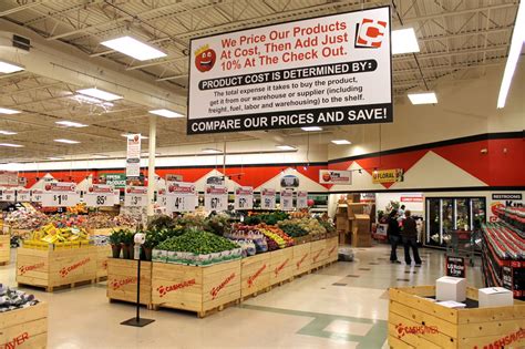 Find 3 listings related to Valu King Food Market