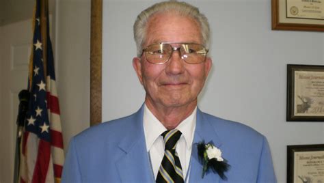 Charles William (Bill) Robinson. Originally Published: February 8, 2022 12:48 p.m. Born Sept. 22, 1926 in Ojai, California. Bill served in the U.S. Navy from Dec. 6, 1943 to Feb. 4, 1946 in WWII .... 