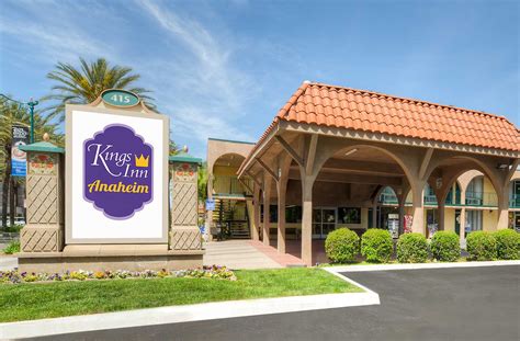 Kings inn. Kings Inn Anaheim is centrally located near some of the hottest shopping centers in Anaheim. The Outlets at Orange, also called the Block of Orange, is Orange County’s only outlet mall, only minutes away from Disneyland® Park. With over 120 outlet stores to shop from at The Outlets at Orange, you’ll be sure to find the perfect pieces for ... 