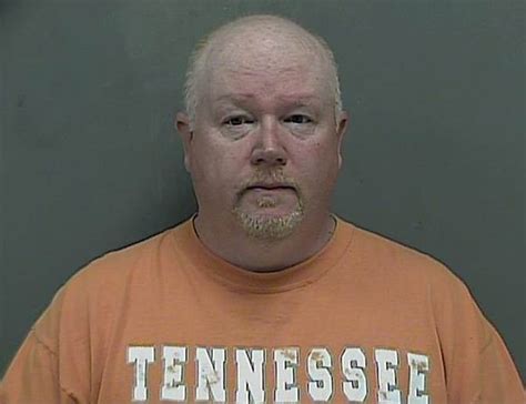 Kingsport city arrests. Dec 8, 2023. Ownby. KINGSPORT — A Kingsport man was arrested this week on a variety of drug charges after the Sullivan County Sheriff’s Office raided his home. Glen Charles Ownby II, 40, of ... 